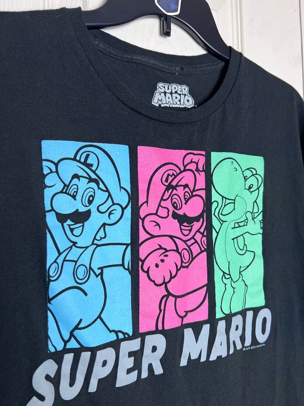 Super Mario Brothers Men's Short Sleeve Black Graphic T-Shirt Men's Size 2XL